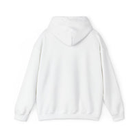 Hoodie « Senior 2027 » Muta, détail du lettrage peint à la main