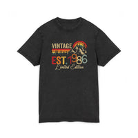 T-shirt acid wash « EST. 1986 » Muta, détail de l'imprimé montagne rétro