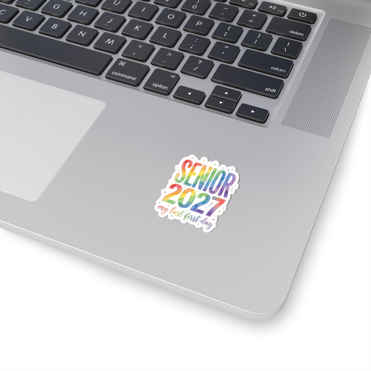 Sticker « Senior 2027 » Muta, finition mate résistante à l'eau