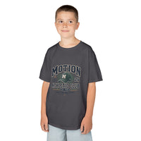 T-shirt enfant « Athletic Club Motion » Muta coloris Charcoal, porté de face