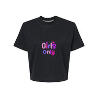 T-shirt boxy « Girls Only » Muta coloris Blended Black, porté de face