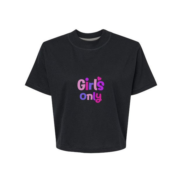 T-shirt boxy « Girls Only » Muta coloris Blended Black, porté de face
