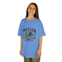 T-shirt enfant « Athletic Club Motion » Muta, porté en extérieur