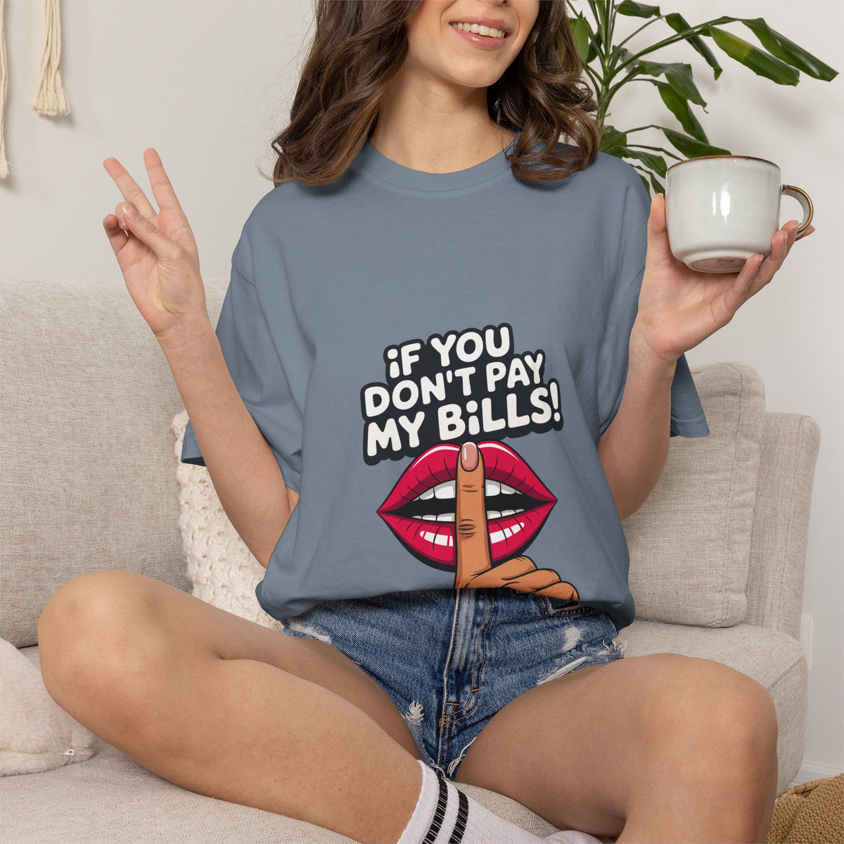 T-shirt « If You Don't Pay My Bills » Muta, détail de l'imprimé