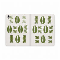 Étui folio Muta motif cauris vert, format iPad Air 11 pouces