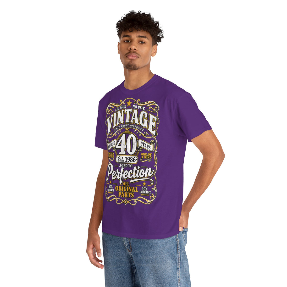 T-shirt « Aged to Perfection » 1986 Muta, lettrage millésime