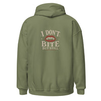 Sweat à capuche « I don't bite » Muta coloris Military Green, vue de dos